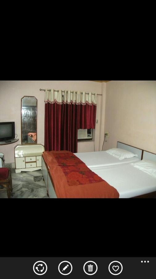 Hotel Saraswati *